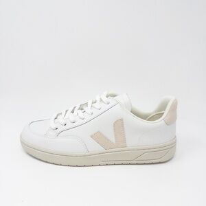 Veja V-12 Mixed Leather Court Sneakers Womens 8 Light Beige US 8 EU 38 UK 6 V12